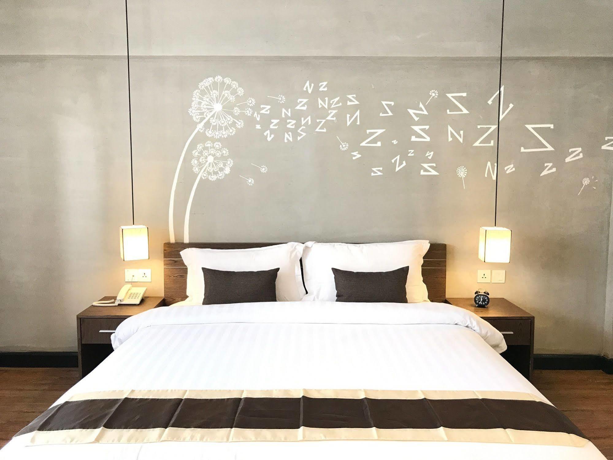 Asiban Quay Boutique Hotel Phnom Penh Exterior foto